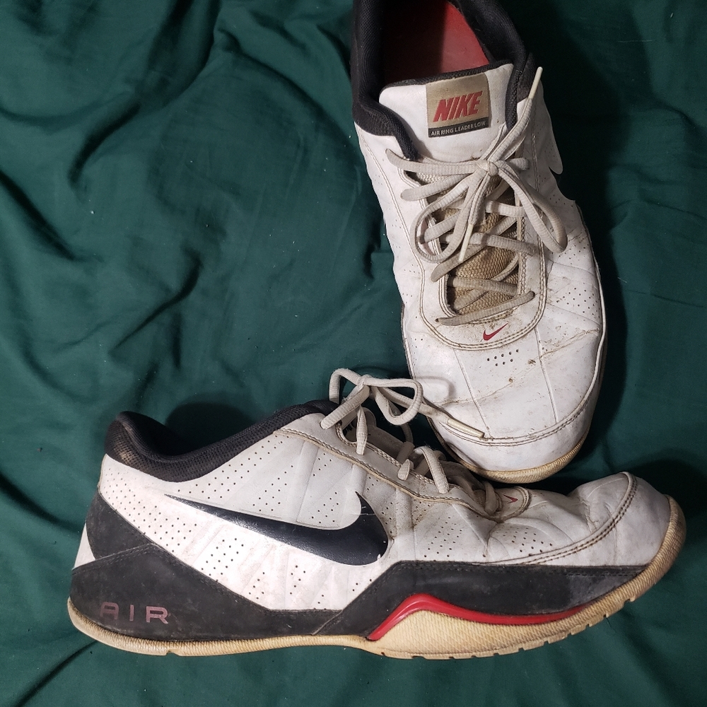 Mens worn shoes